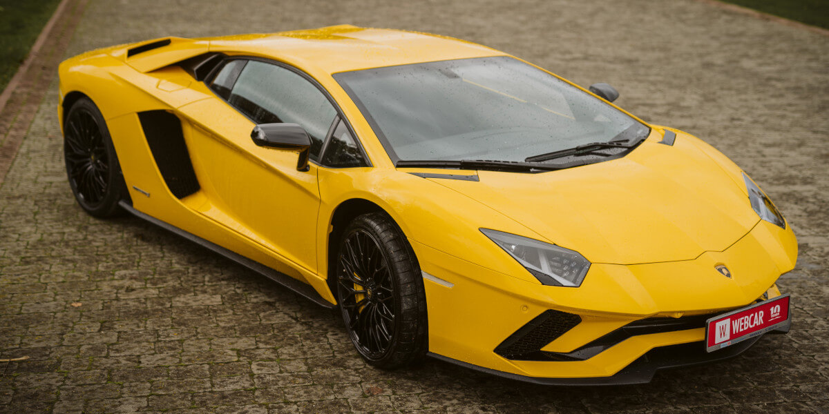 Lamborghini_Aventador_WEBCAR