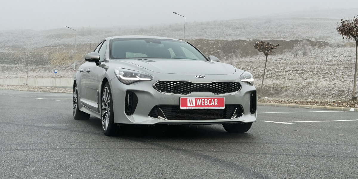 KIA Stinger - WEBCAR