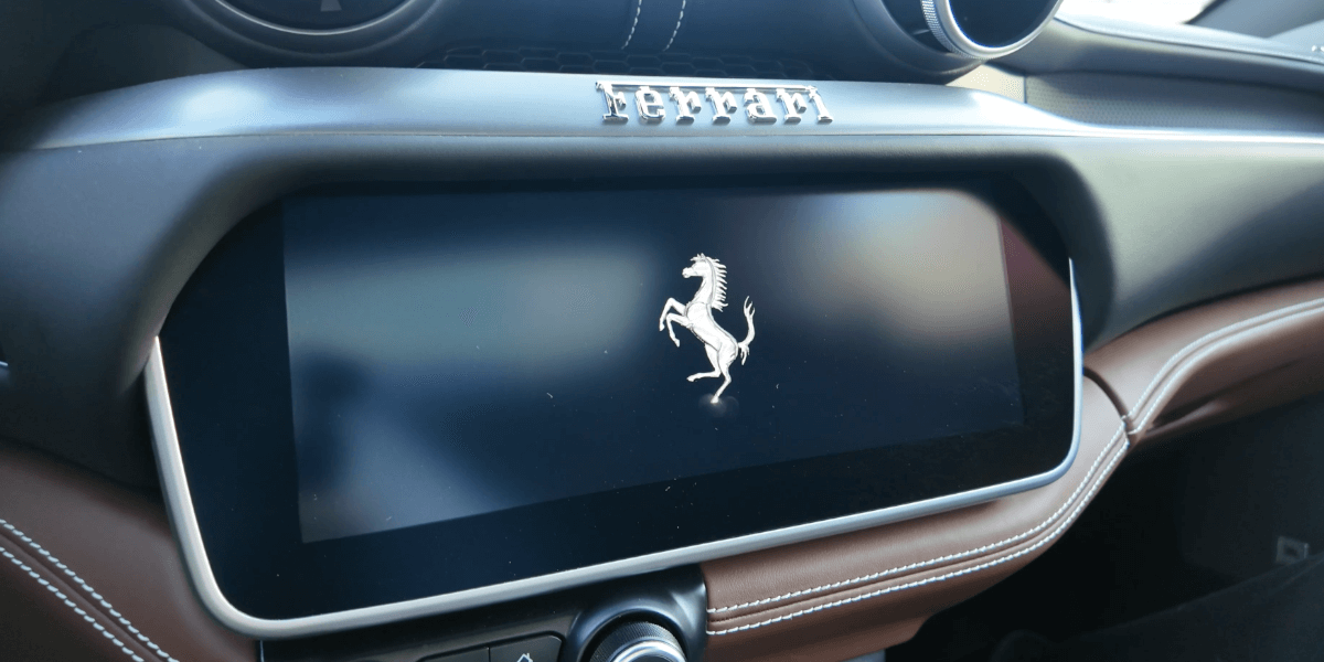 Ferrari-Portofino-M_WEBCAR