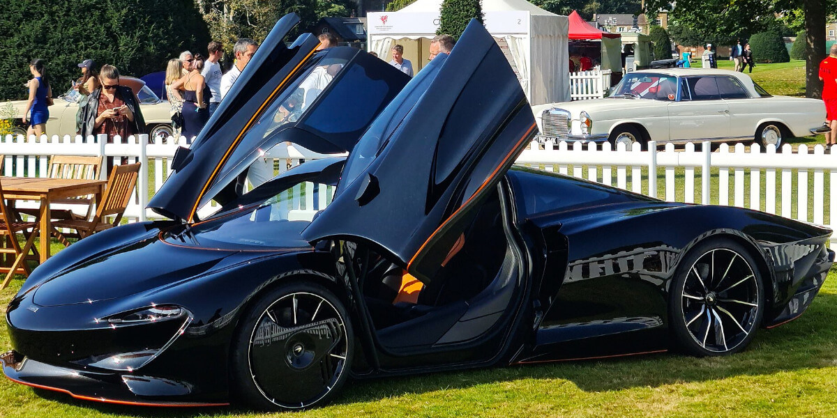 McLaren-Speedtail_1_Webcar Mașini de lux cu producție limitată - WEBCAR