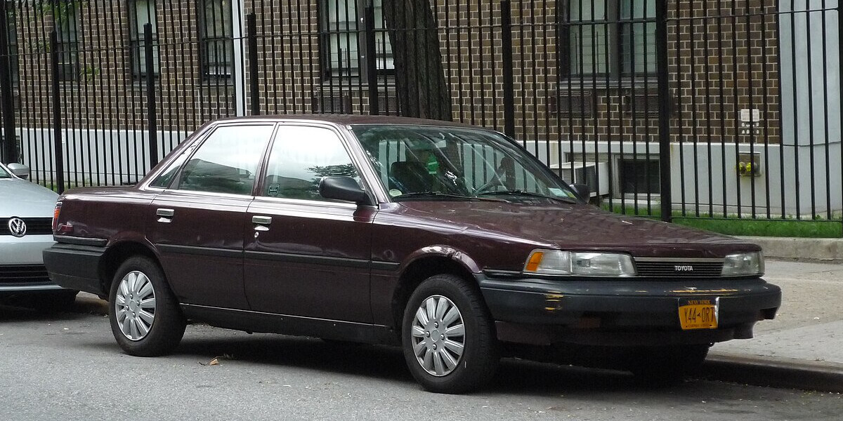 Toyota-Camry-1-WEBCAR cele-mai-vandute-masini-WEBCAR
