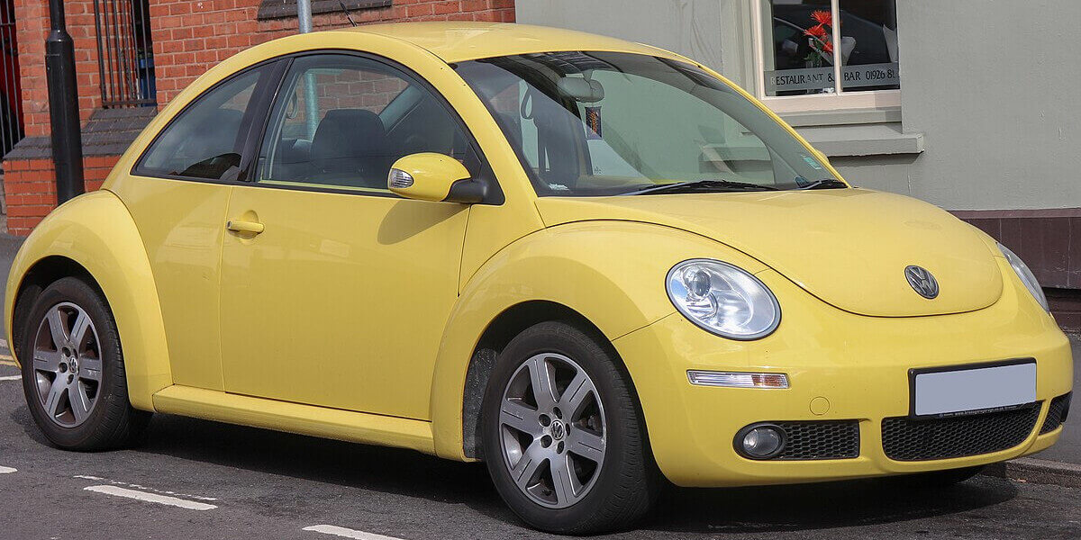 Volkswagen-beetle-2-WEBCAR cele-mai-vandute-masini-WEBCAR