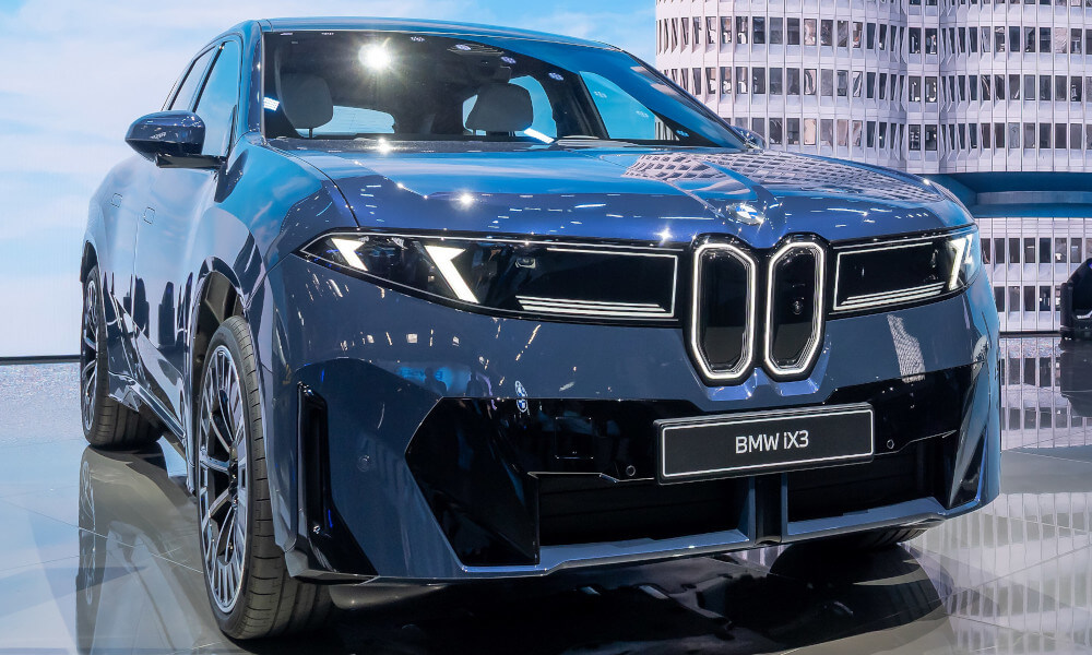 Cele_mai_interesante_mașini_lansate_în_2026_BMW_iX3_WEBCAR_2_WEBCAR Cele_mai_interesante_mașini_lansate_în_2026_WEBCAR
