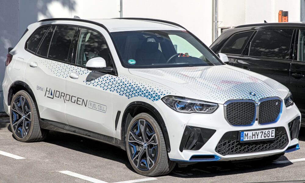 Cele_mai_interesante_mașini_lansate_în_2026_BMW_x5_2_WEBCAR Cele_mai_interesante_mașini_lansate_în_2026_WEBCAR